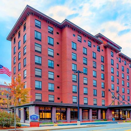 Hampton Inn & Suites Pittsburgh Downtown Экстерьер фото