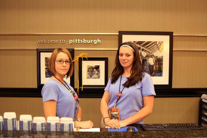 Hampton Inn & Suites Pittsburgh Downtown Интерьер фото